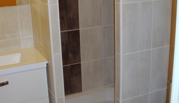 Logement tudiant Location Studio Vide Besanon (25000)