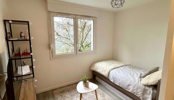 Logement tudiant Location Studio Vide Besanon (25000)