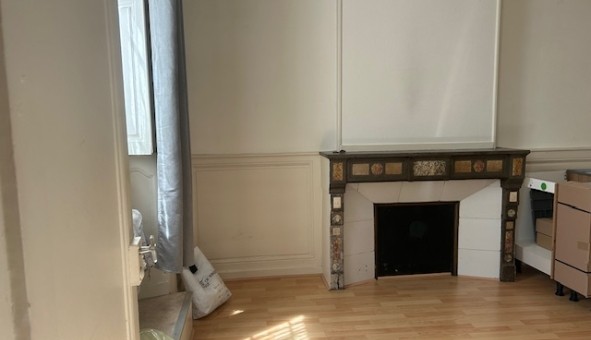 Logement tudiant Location Studio Vide Besanon (25000)