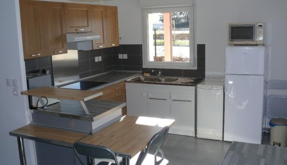 Logement tudiant Location Studio Vide Besanon (25000)