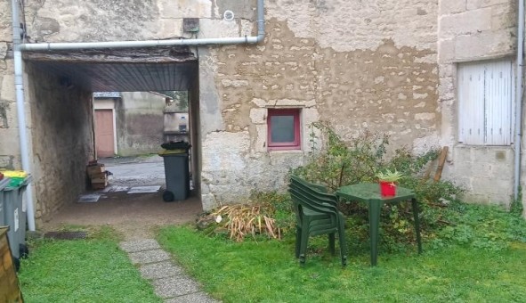 Logement tudiant Studio à Bessines (79000)