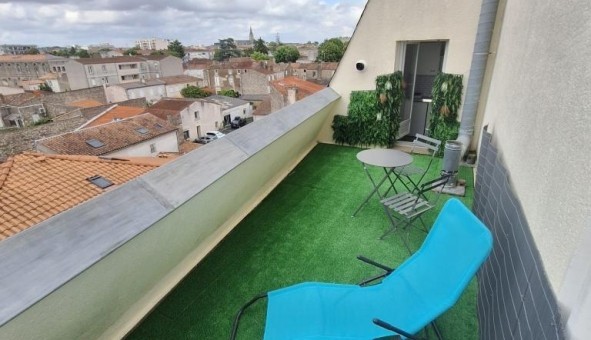 Logement tudiant Studio à Bessines (79000)