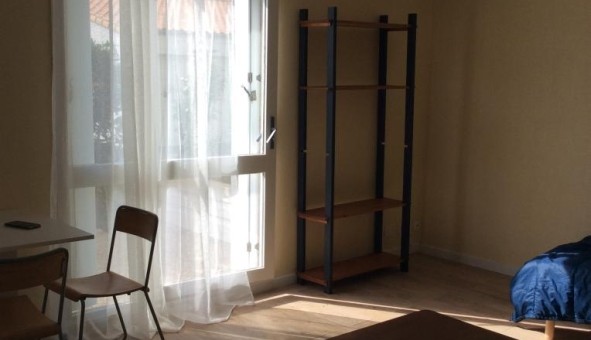 Logement tudiant Studio à Bessines (79000)