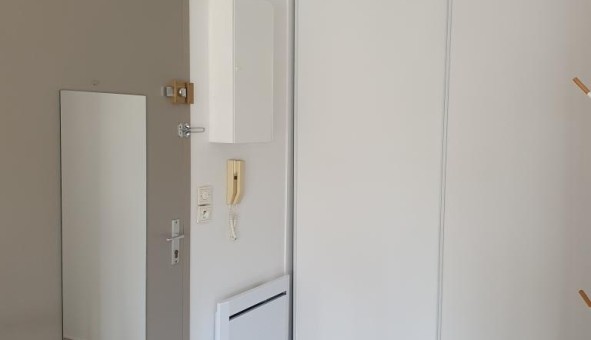 Logement �tudiant Studio &agrave; Bessines (79000)