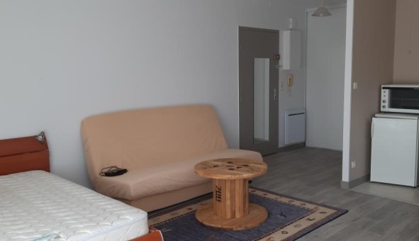 Logement �tudiant Studio &agrave; Bessines (79000)