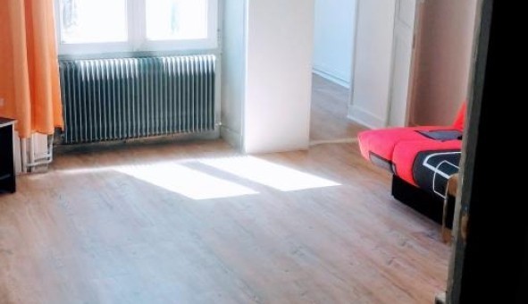 Logement �tudiant Studio &agrave; Bessines (79000)