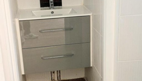 Logement �tudiant Studio &agrave; Bessines (79000)