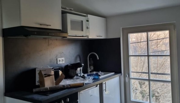 Logement �tudiant Studio &agrave; Bessines (79000)