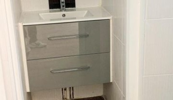 Logement �tudiant Studio &agrave; Bessines (79000)