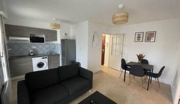 Logement �tudiant Studio &agrave; Bessines (79000)
