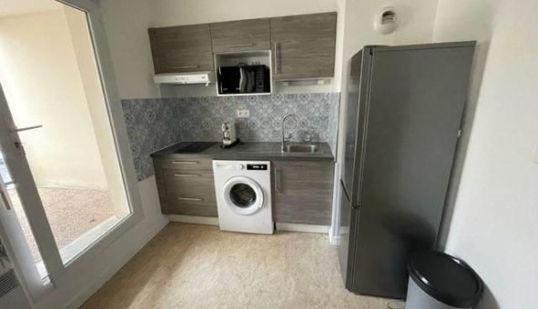 Logement �tudiant Studio &agrave; Bessines (79000)