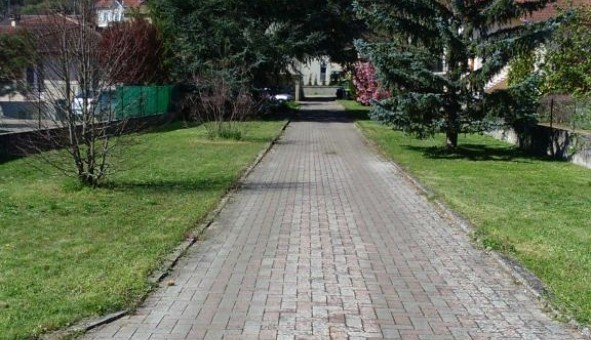 Logement tudiant Location Studio Vide Beynost (01700)