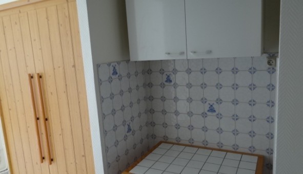 Logement tudiant Studio à Biard (86000)
