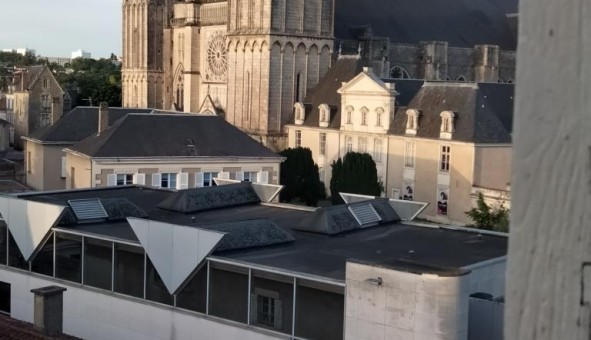 Logement tudiant Studio à Biard (86000)