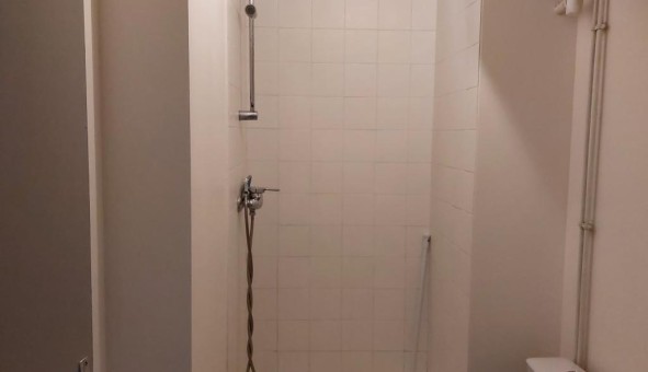 Logement tudiant Location Studio Vide Biard (86000)