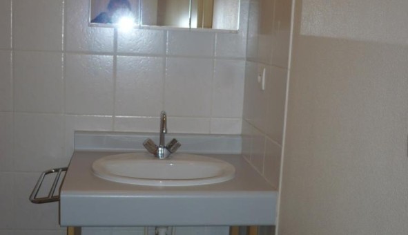 Logement tudiant Studio à Biard (86000)