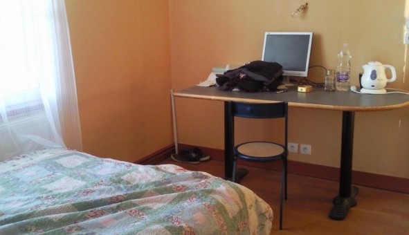 Logement tudiant Location Studio Vide Biard (86000)