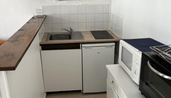 Logement tudiant Studio à Biard (86000)