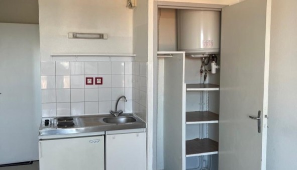 Logement tudiant Studio à Biard (86000)
