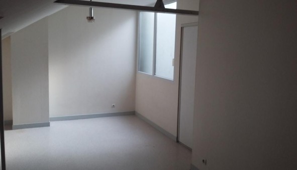 Logement tudiant Studio à Biard (86000)