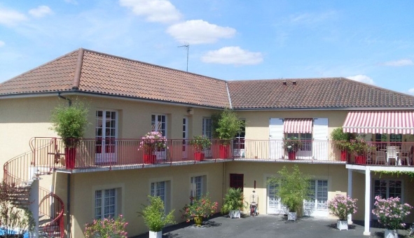 Logement �tudiant Location Studio Vide Biard (86000)