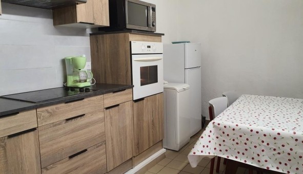 Logement tudiant Studio à Bias (47300)