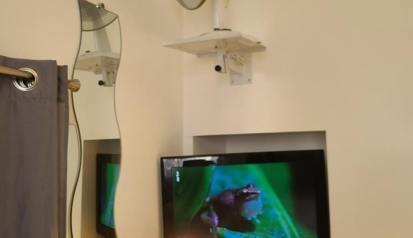 Logement tudiant Studio à Bidon (07700)