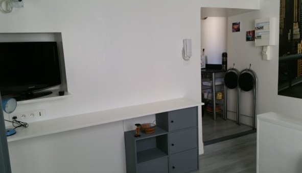 Logement tudiant Studio à Bidon (07700)
