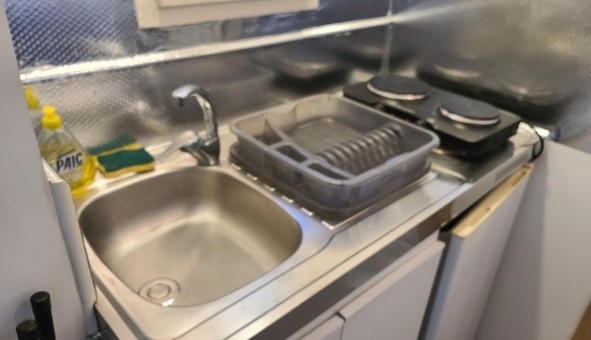 Logement tudiant Studio à Bidon (07700)