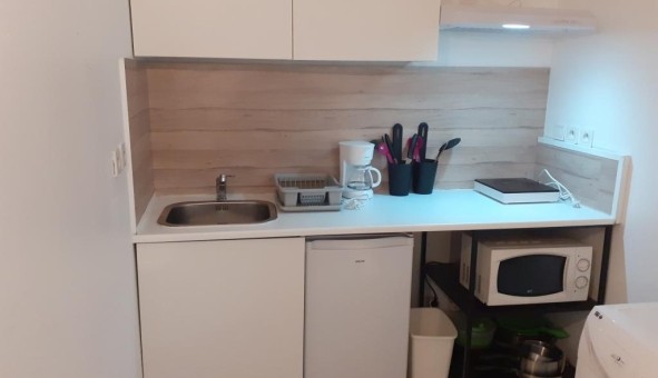 Logement tudiant Studio à Bidon (07700)