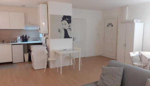 Logement tudiant Studio à Bidon (07700)