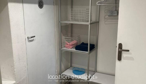 Logement tudiant Studio à Bivres (91570)