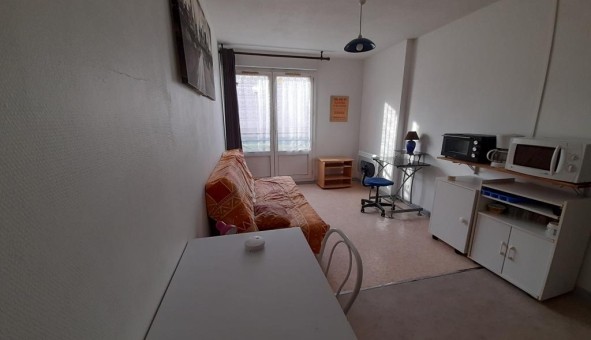 Logement tudiant Studio à Billre (64140)