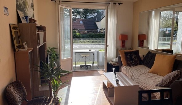 Logement tudiant Studio à Billre (64140)