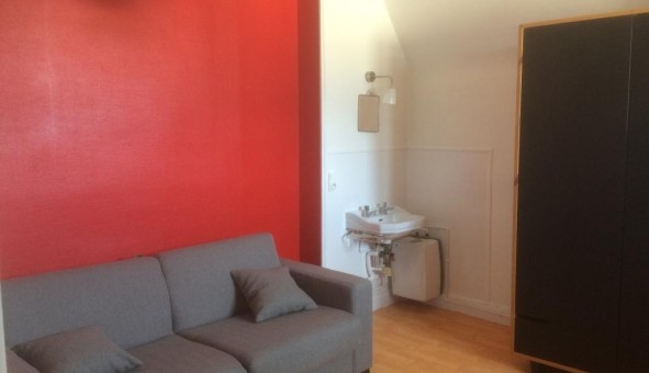 Logement tudiant Location Studio Vide Blois (41000)