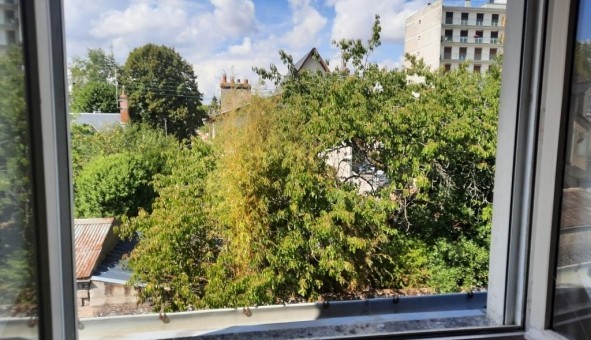 Logement tudiant Studio à Blois (41000)