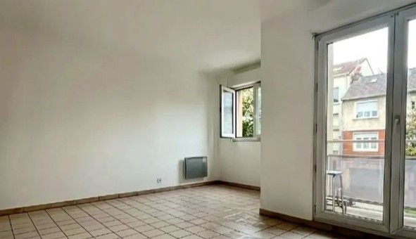 Logement �tudiant Studio &agrave; Bobigny (93000)