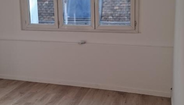 Logement tudiant Studio à Boinvilliers (78200)