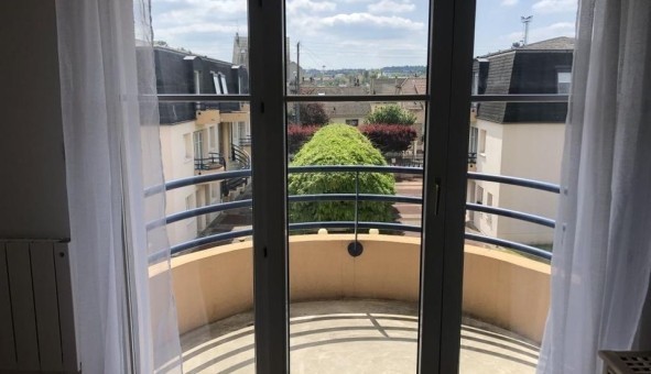 Logement �tudiant Studio &agrave; Boinvilliers (78200)