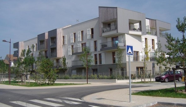 Logement tudiant Studio à Bois d'Arcy (78390)