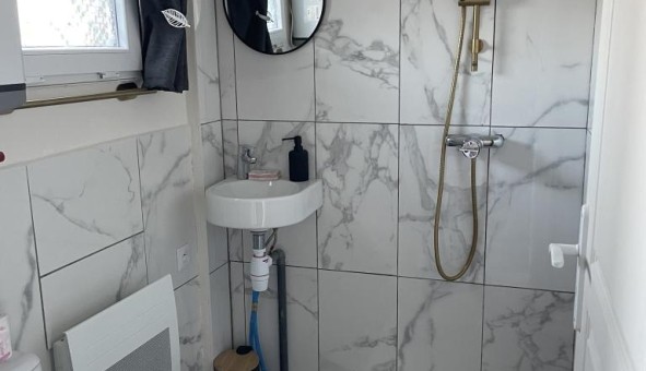 Logement tudiant Studio à Bois de Cn (85710)