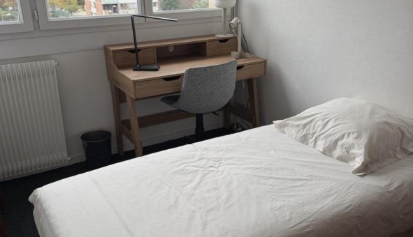 Logement tudiant Location Studio Vide Boisemont (95000)