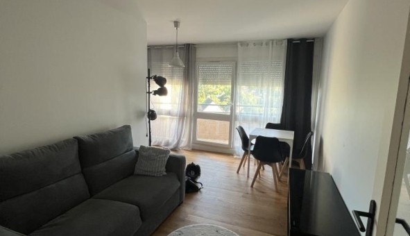 Logement tudiant Studio à Boissettes (77350)