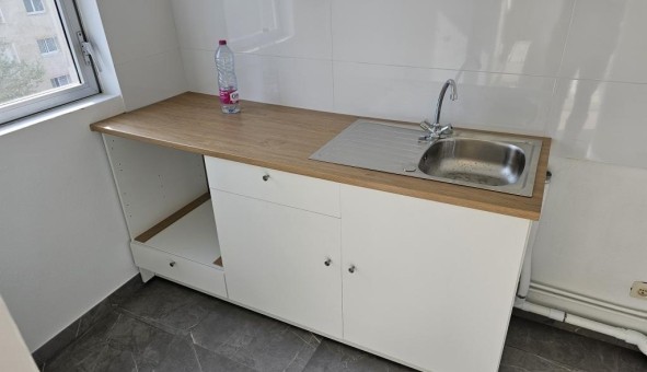 Logement �tudiant Studio &agrave; Boissettes (77350)