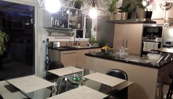 Logement �tudiant Studio &agrave; Boissise le Roi (77310)