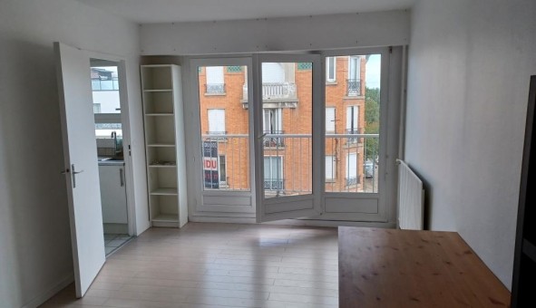 Logement tudiant Studio à Bondy (93140)