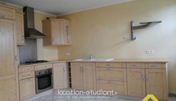 Logement tudiant Studio à Bonnires sur Seine (78270)