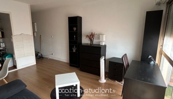 Logement tudiant Studio à Bordeaux (33300)