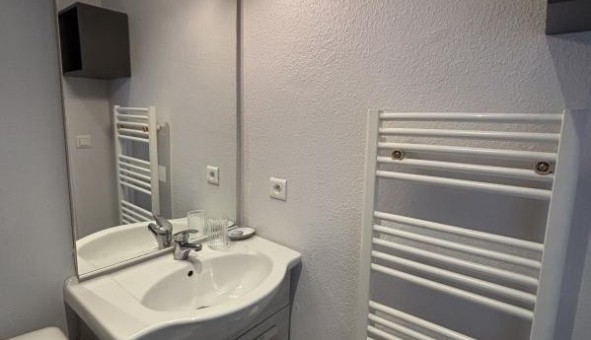 Logement étudiant Studio à Bordeaux (33300)