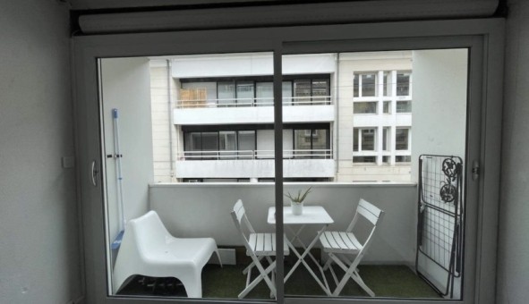 Logement tudiant Studio à Bordeaux (33300)